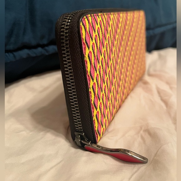 Auth Christian Louboutin Panettone #117541C33B - Picture 2 of 12